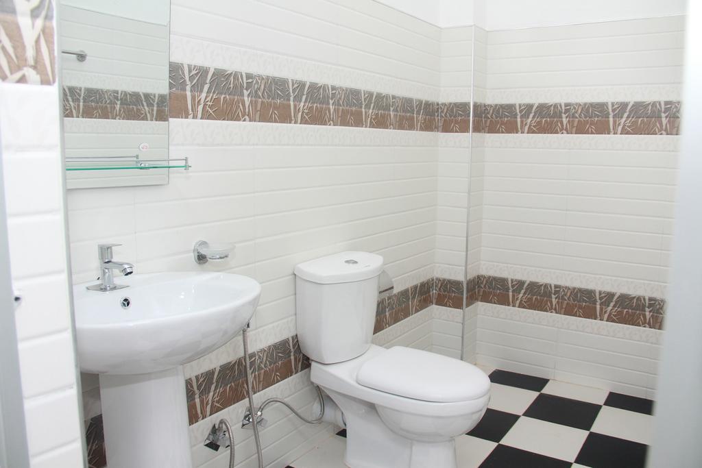 Mirissa White Plaza Hotel Bagian luar foto
