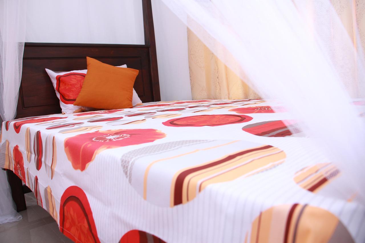 Mirissa White Plaza Hotel Bagian luar foto